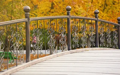 How Do Outdoor Railing Installers Ensure Sturdy Installations?